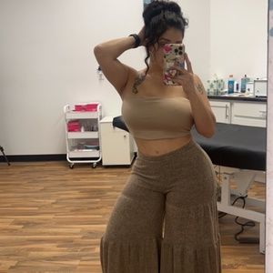 Meet your Posher, Latasha